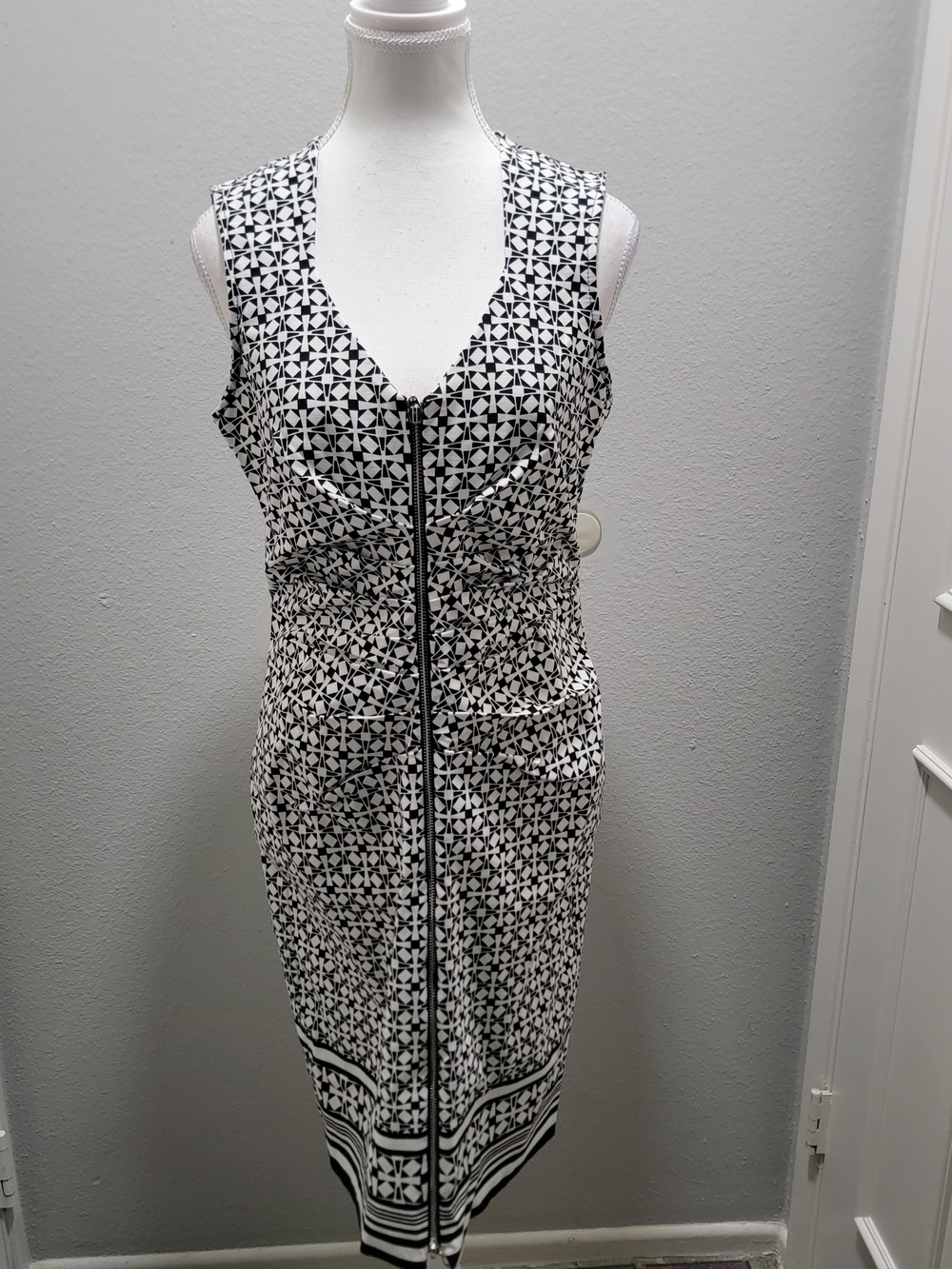 Joseph Ribkoff Black & White Geometric Zip-Front Midi Dress